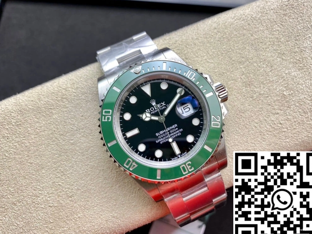Green Rolex Factory Submariner M126610LV-0002 Bezel VS 1030